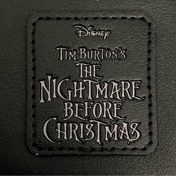 Loungefly Wristlet Nightmare Before Christmas Jack Skellington & Sally - Picture 4 of 11